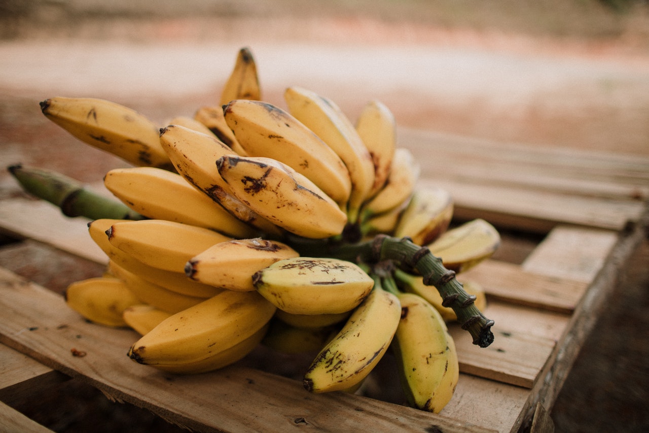 Connaissez-vous les 6 bienfaits que procurent la banane africaine ou des Antilles ?